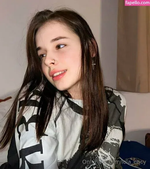 lola_ency Onlyfans Photo Gallery 