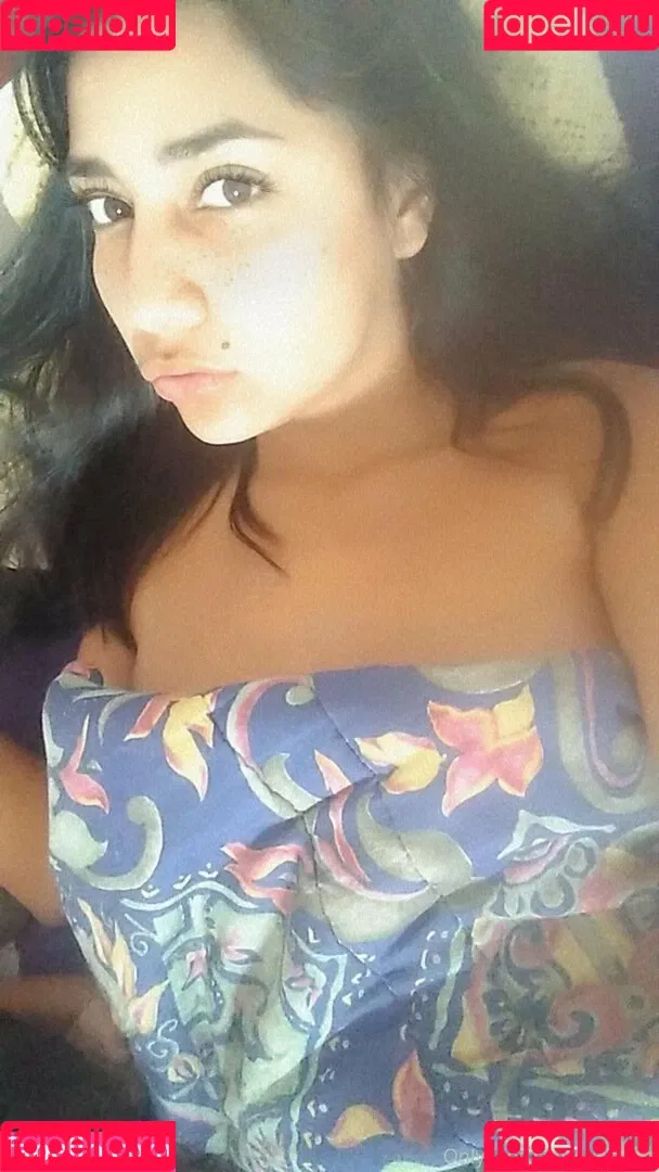gggloria Onlyfans Photo Gallery 