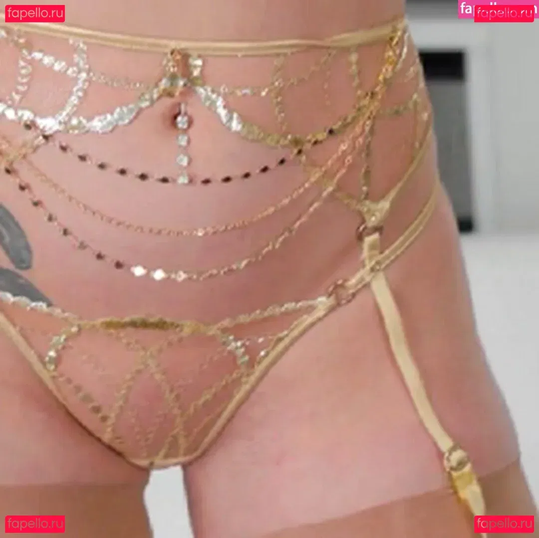 Karma Rx Onlyfans Photo Gallery 