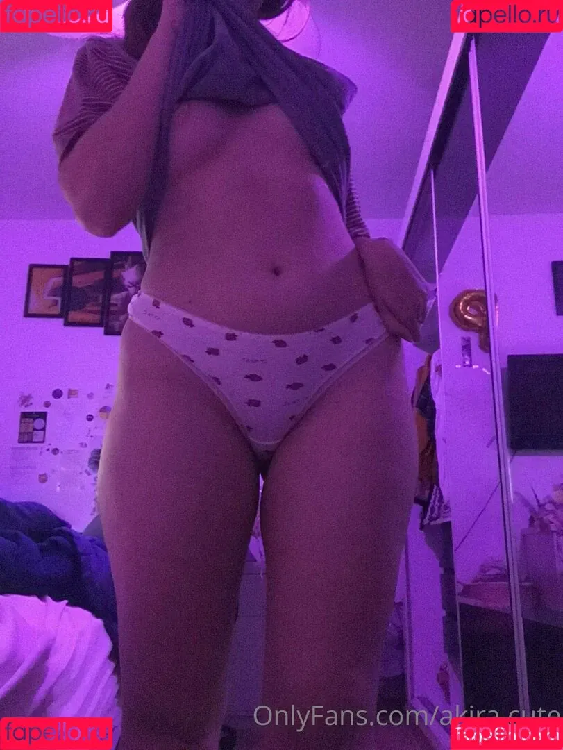 akira.cute Onlyfans Photo Gallery 