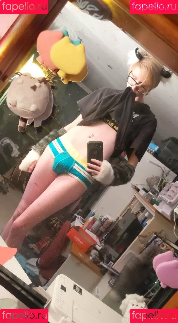 catgod.x Onlyfans Photo Gallery 