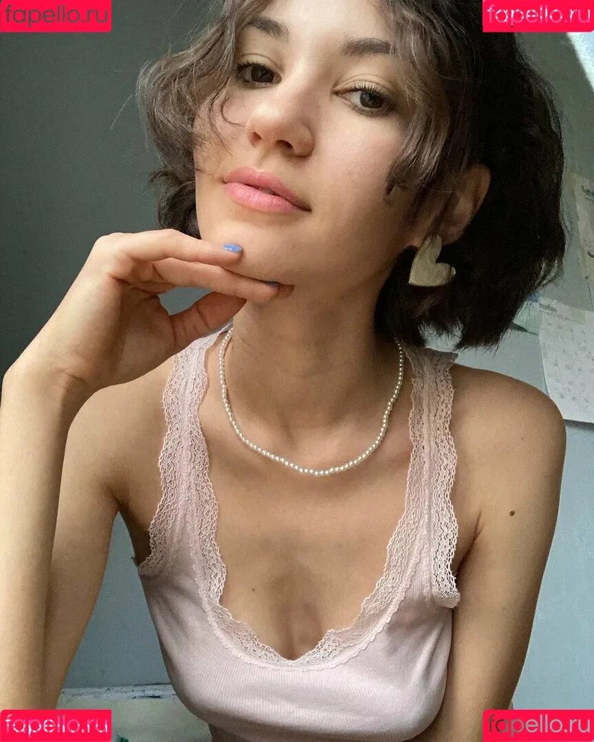 adorable_dina_official Onlyfans Photo Gallery 