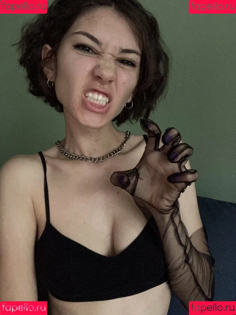 adorable_dina_official Onlyfans Photo Gallery 