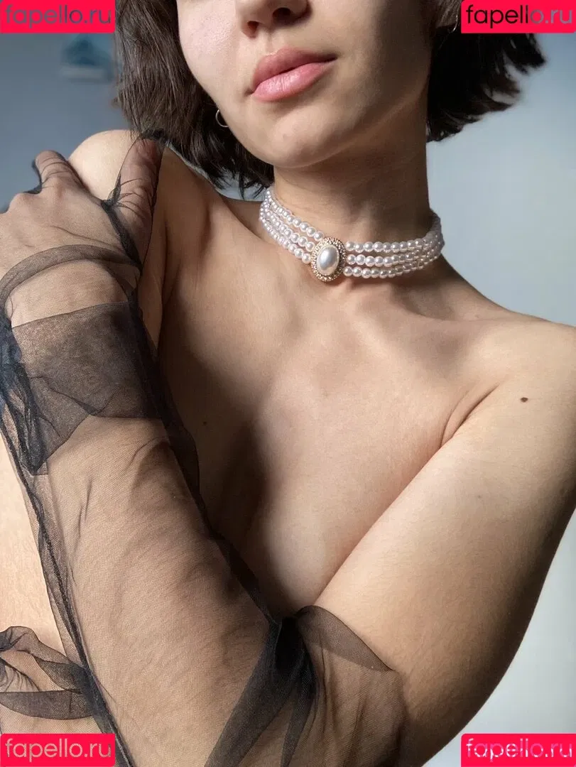 adorable_dina_official Onlyfans Photo Gallery 