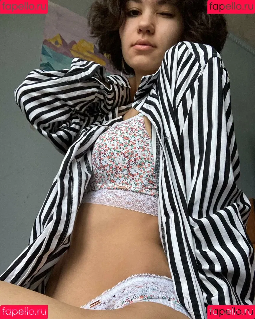adorable_dina_official Onlyfans Photo Gallery 
