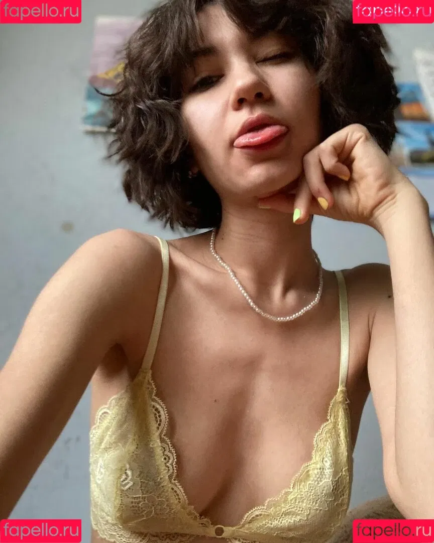 adorable_dina_official Onlyfans Photo Gallery 