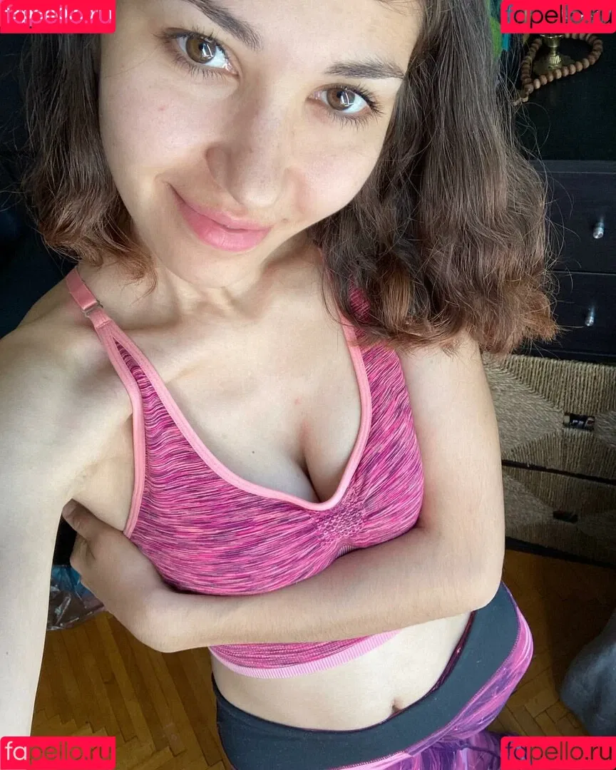 adorable_dina_official Onlyfans Photo Gallery 