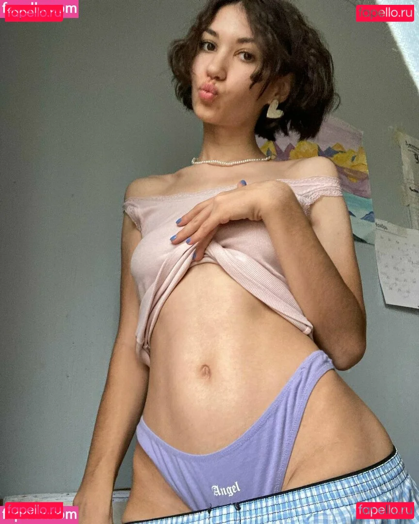 adorable_dina_official Onlyfans Photo Gallery 