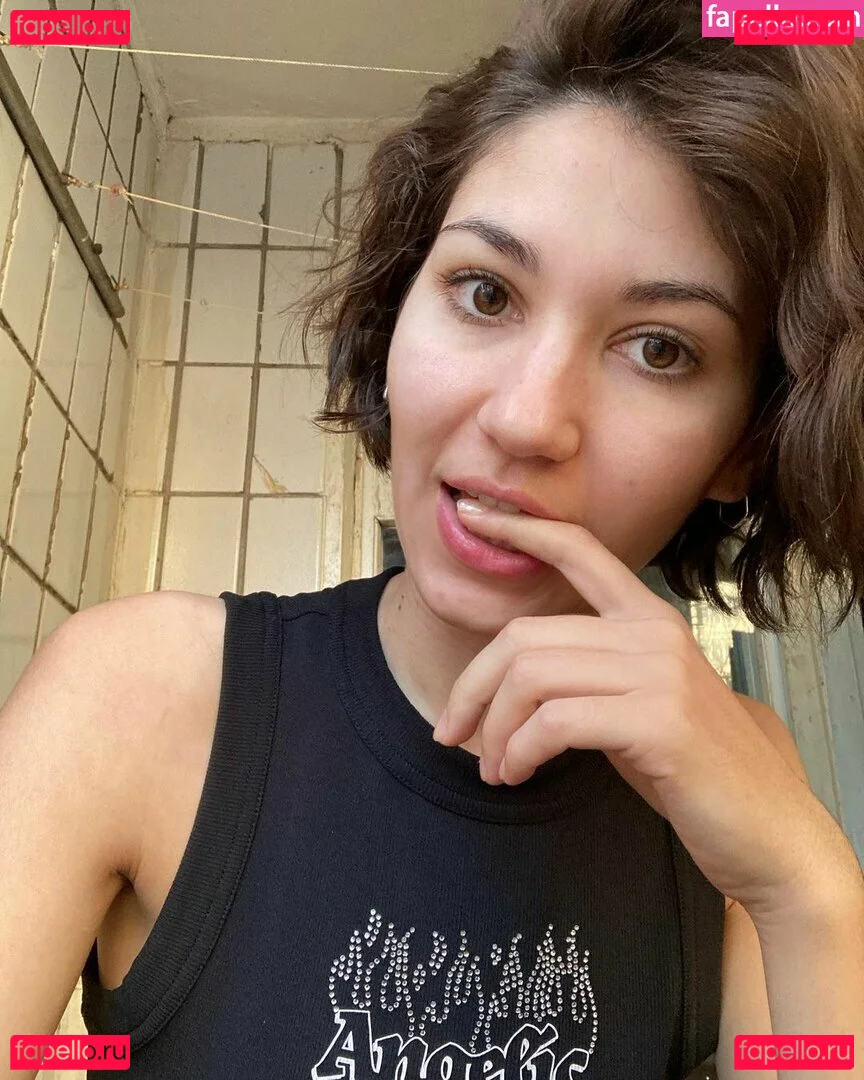 adorable_dina_official Onlyfans Photo Gallery 