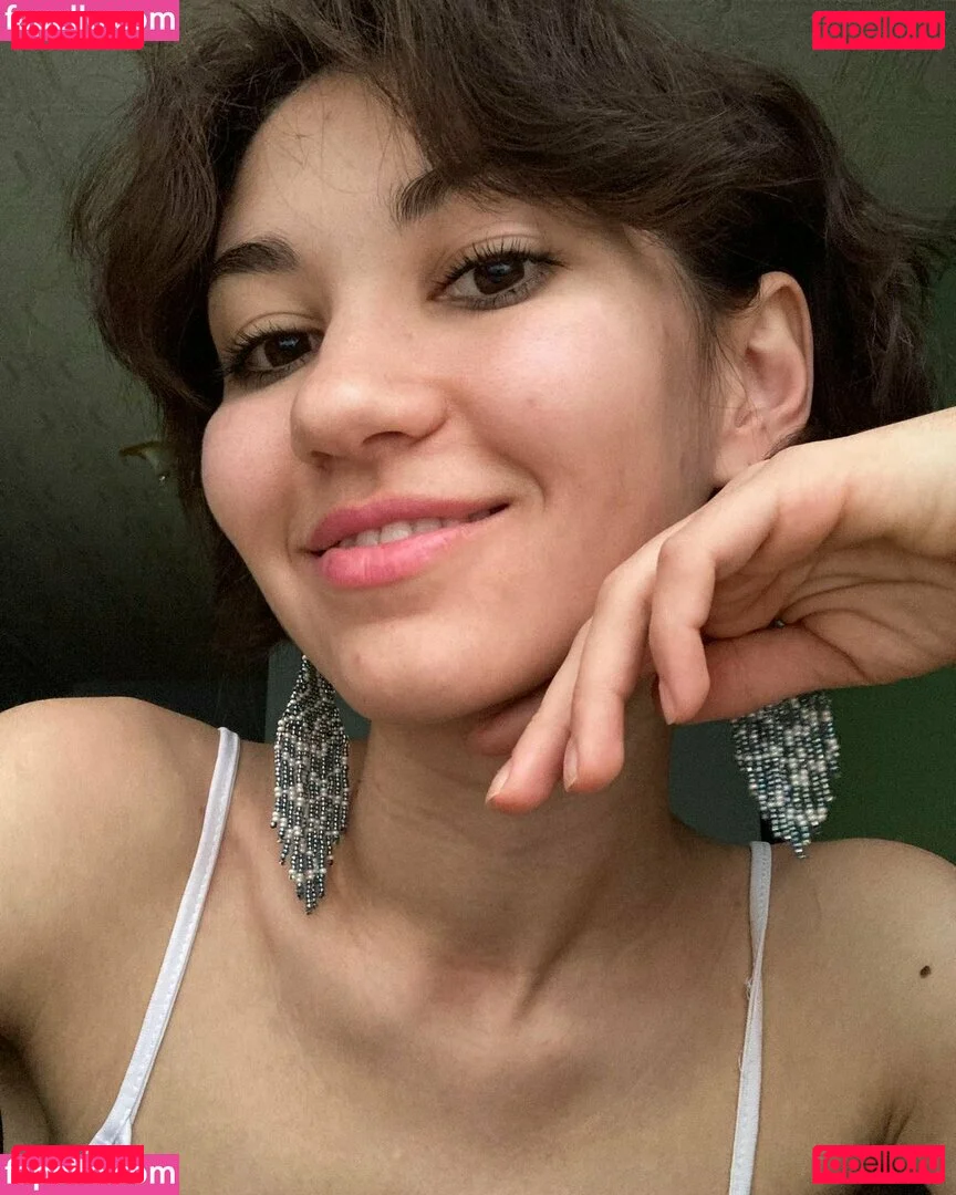 adorable_dina_official Onlyfans Photo Gallery 