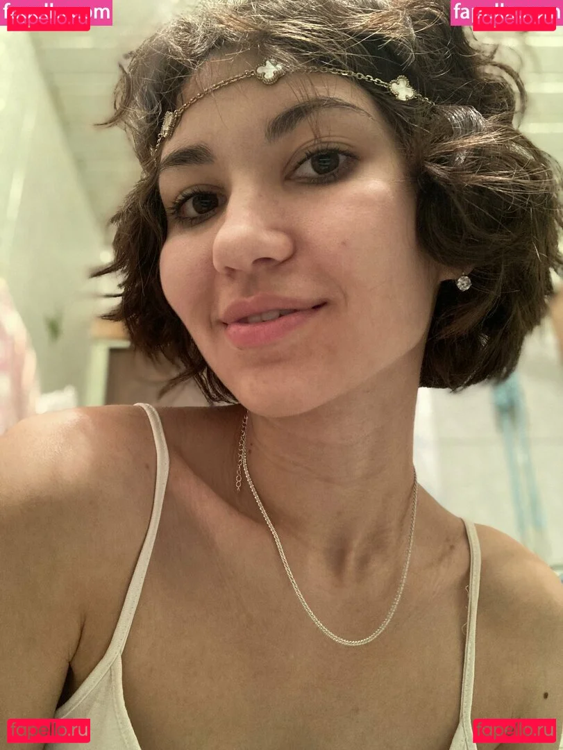 adorable_dina_official Onlyfans Photo Gallery 