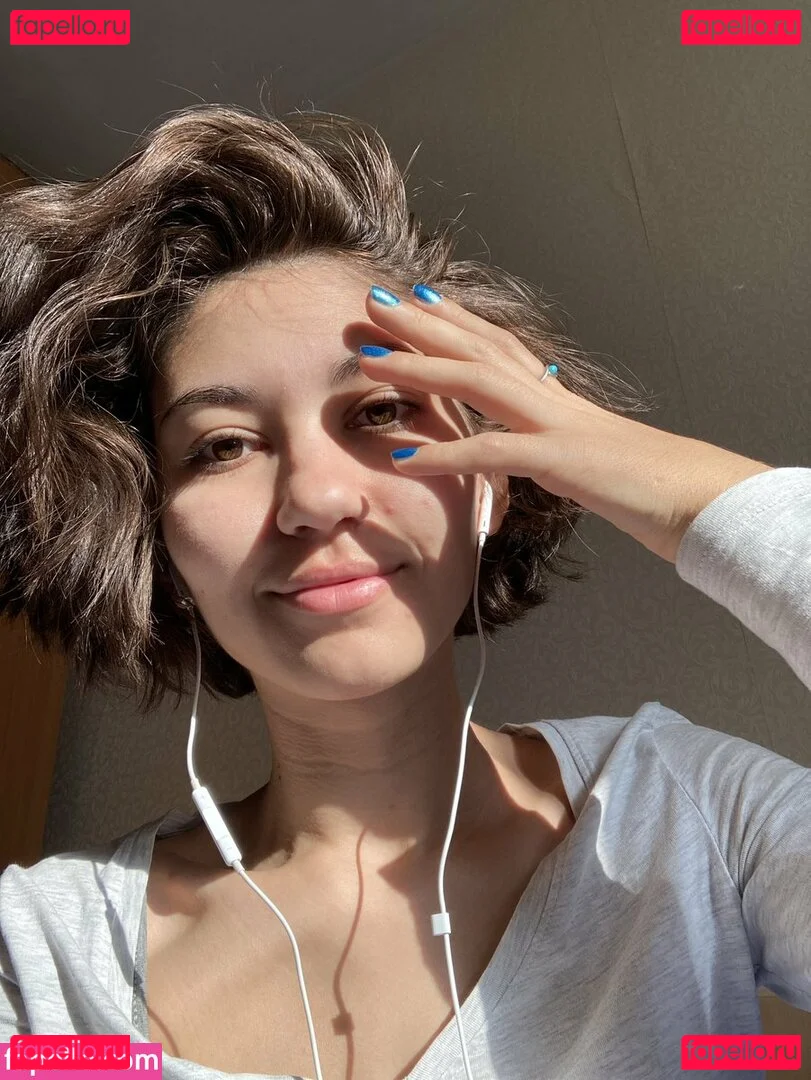 adorable_dina_official Onlyfans Photo Gallery 