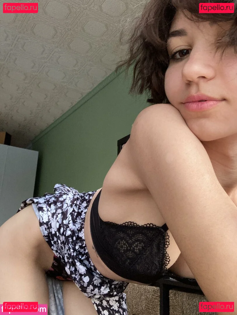 adorable_dina_official Onlyfans Photo Gallery 