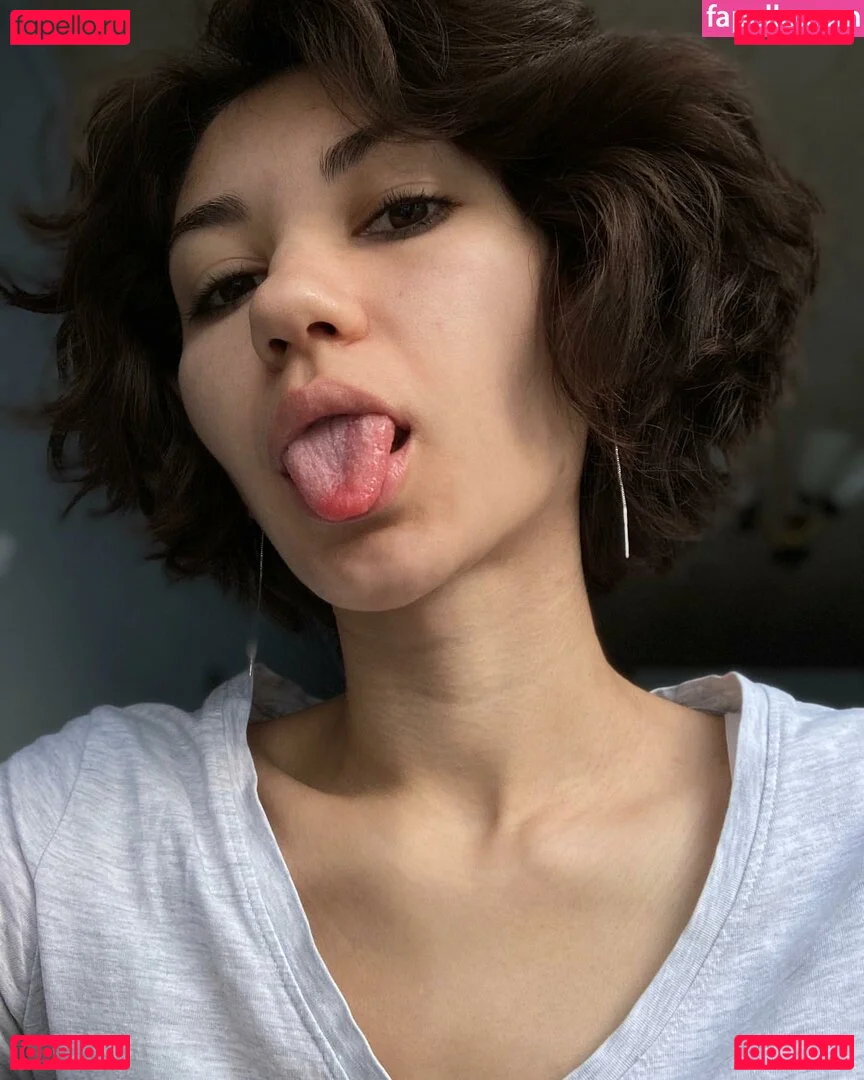 adorable_dina_official Onlyfans Photo Gallery 