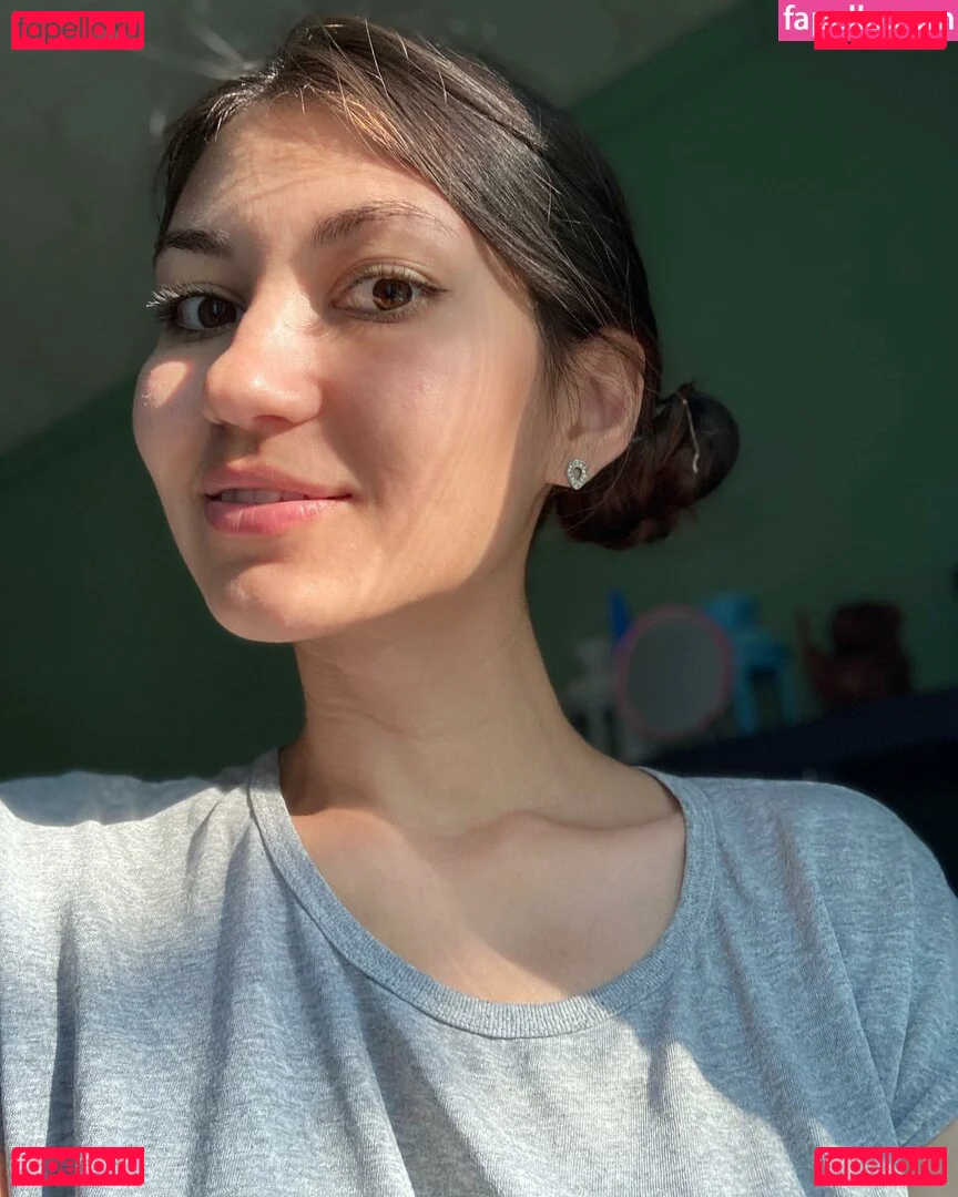 adorable_dina_official Onlyfans Photo Gallery 