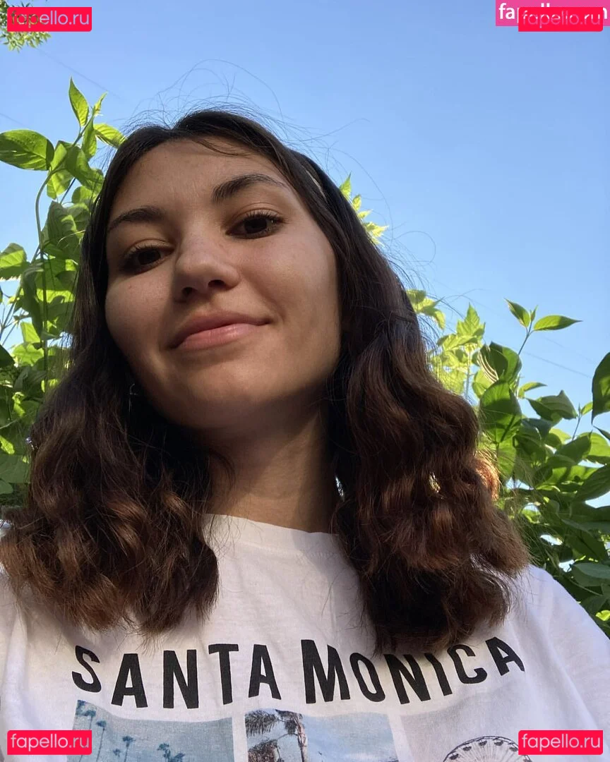 adorable_dina_official Onlyfans Photo Gallery 