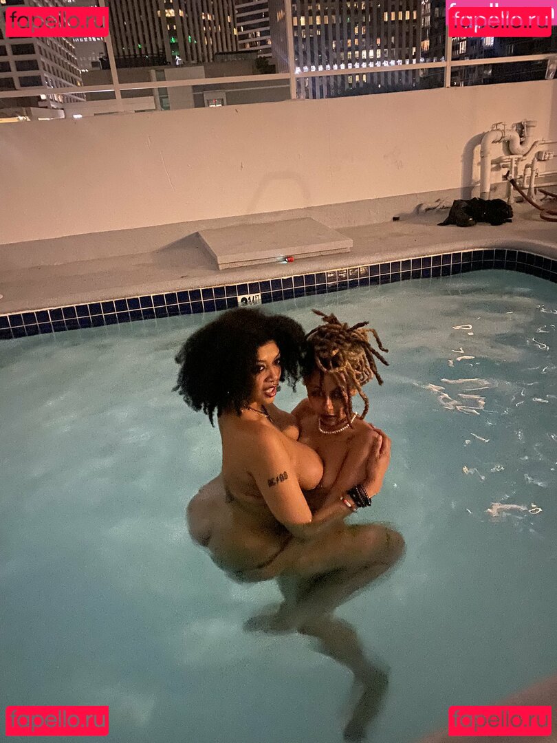 MarcelineSteel Nude Onlyfans Photo 31