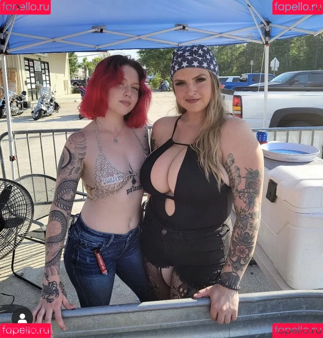 Chelsea Hammill Onlyfans Photo Gallery 