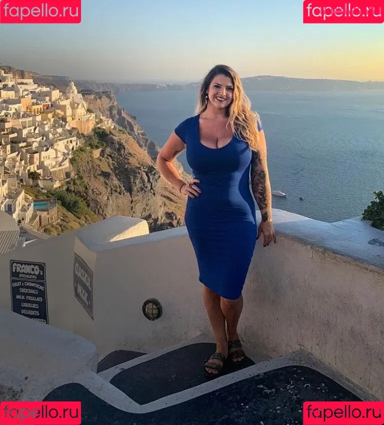 Chelsea Hammill Onlyfans Photo Gallery 
