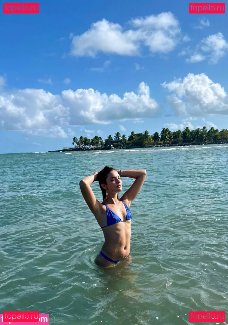 Livia Inhudes Onlyfans Photo Gallery 