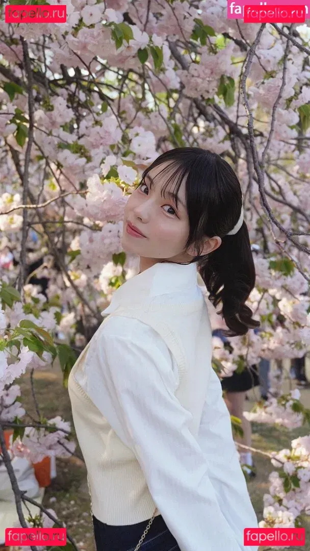 Kikuchi Hina Onlyfans Photo Gallery 