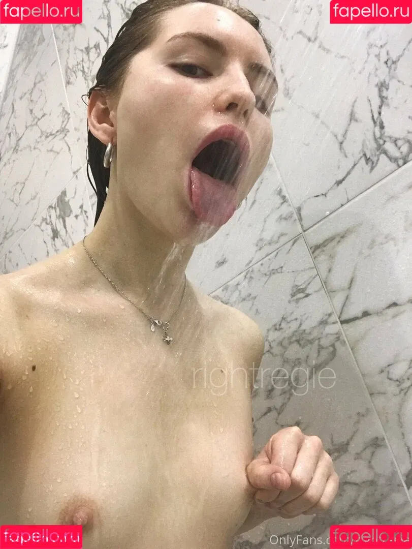 rightregie Onlyfans Photo Gallery 