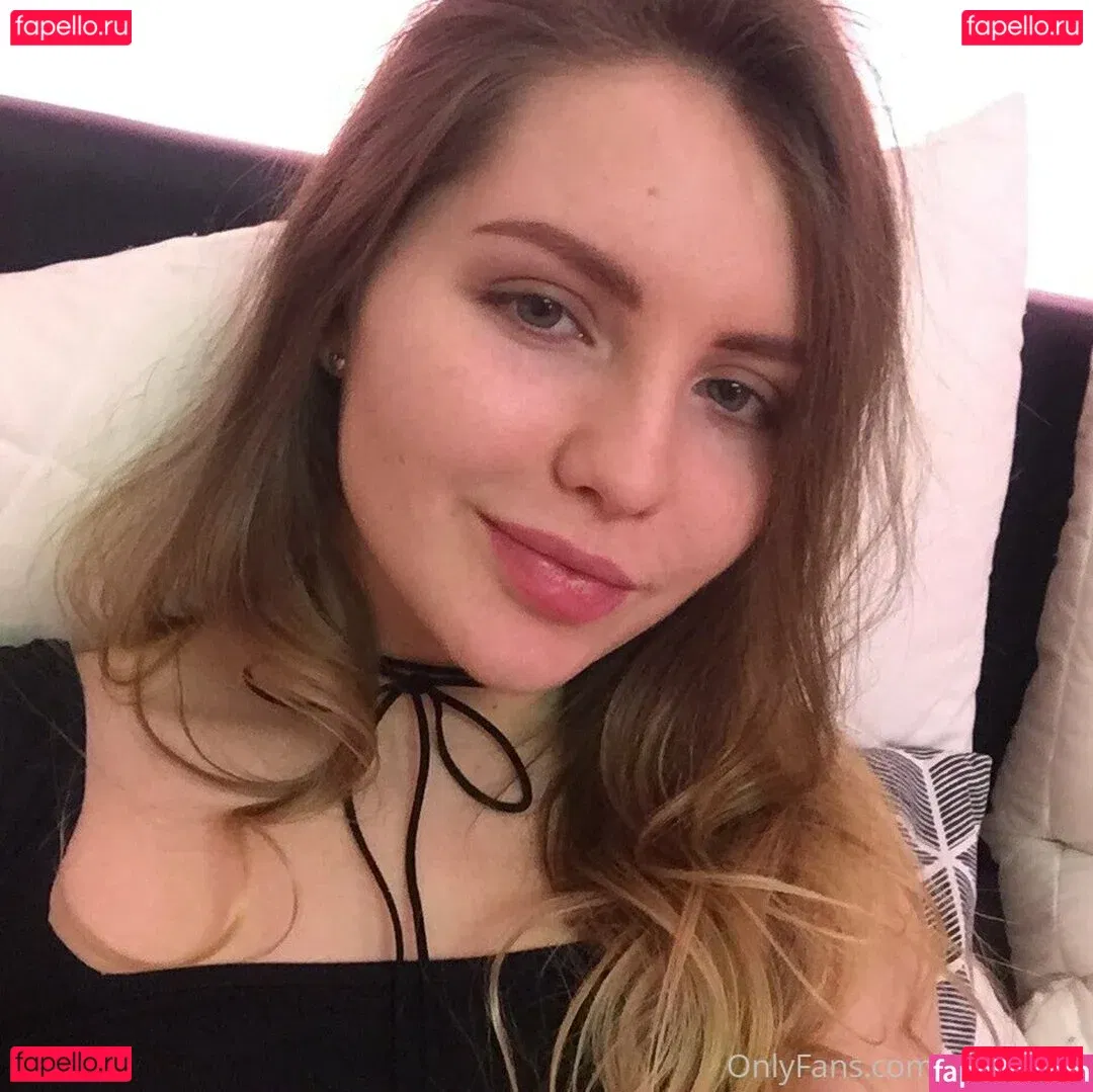 rightregie Onlyfans Photo Gallery 