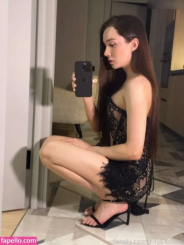 LilyMisa Onlyfans Photo Gallery 