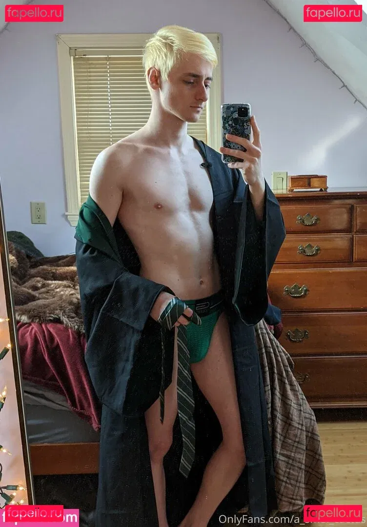 asmolcactus Onlyfans Photo Gallery 