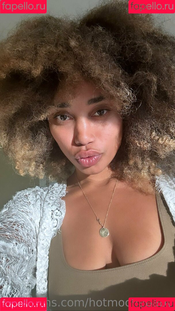 Hotmochababy Onlyfans Photo Gallery 