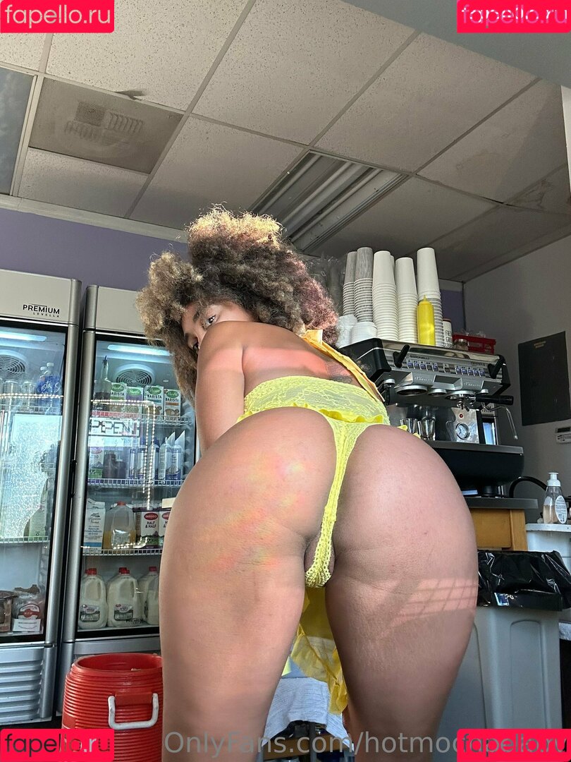 Hotmochababy Onlyfans Photo Gallery 