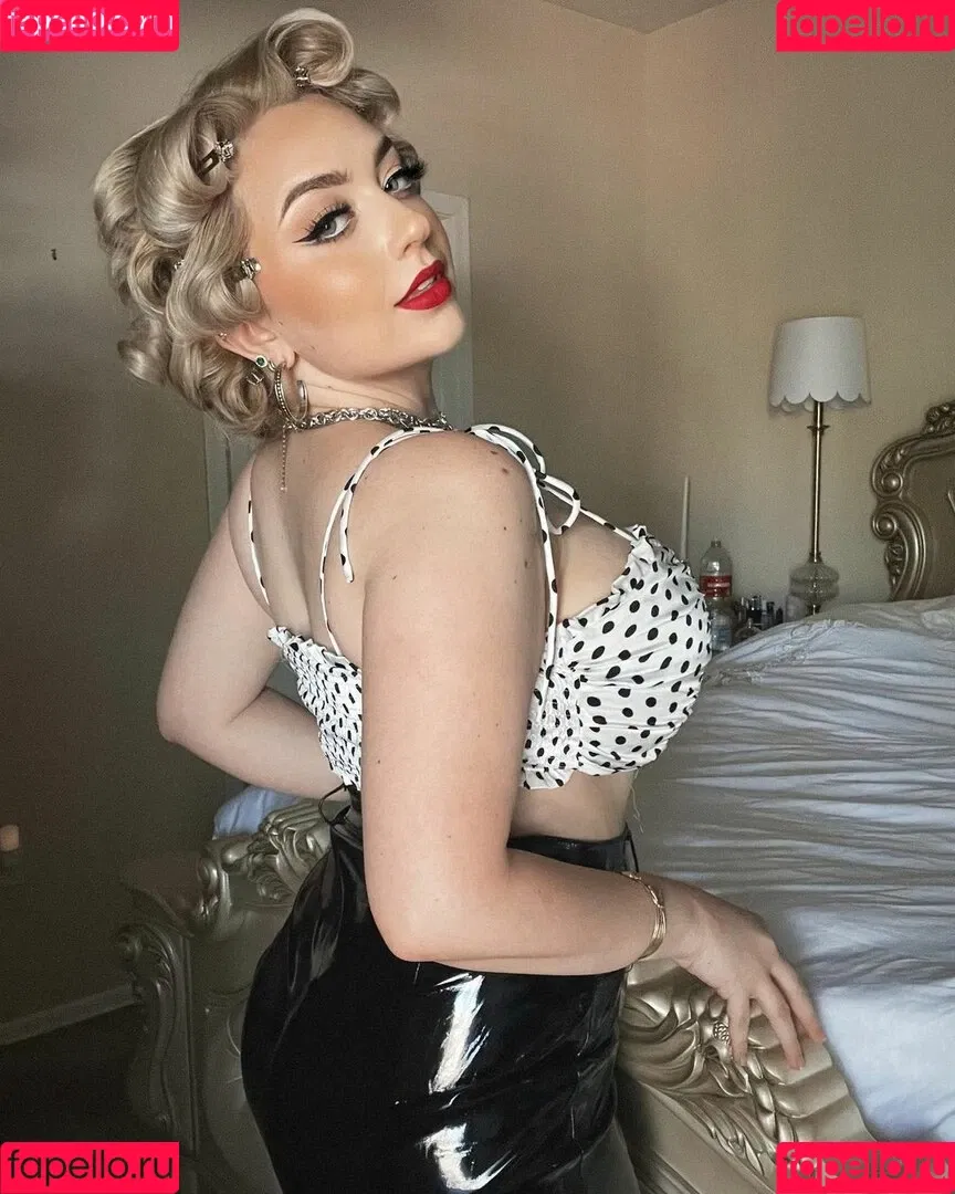 Joanne Rose Onlyfans Photo Gallery 