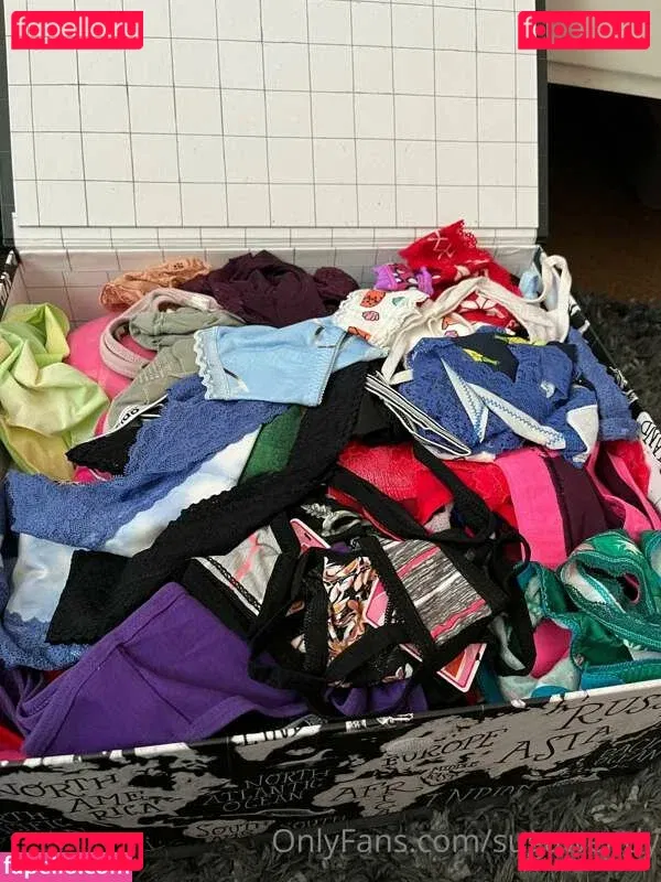 Wendy B. Onlyfans Photo Gallery 