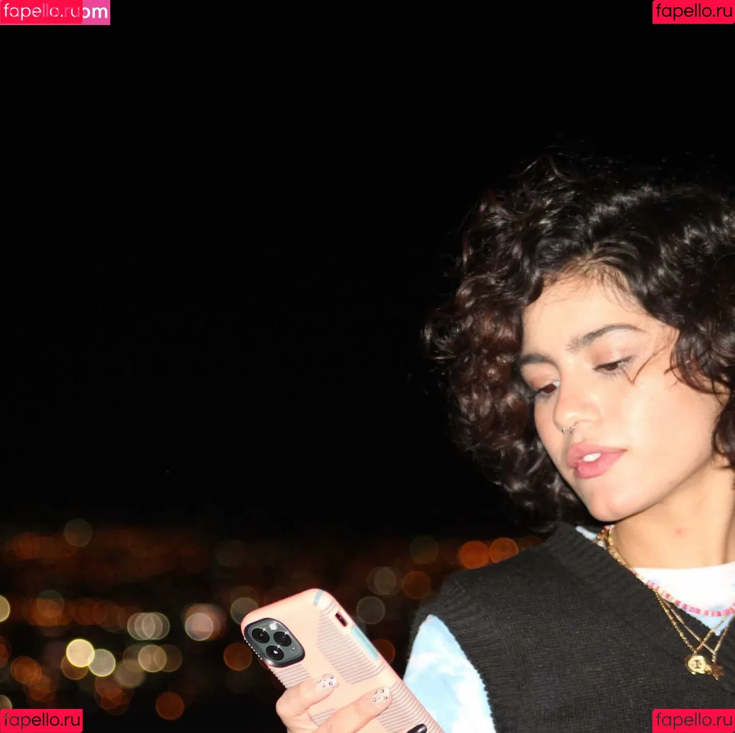 Isabel Neru Onlyfans Photo Gallery 