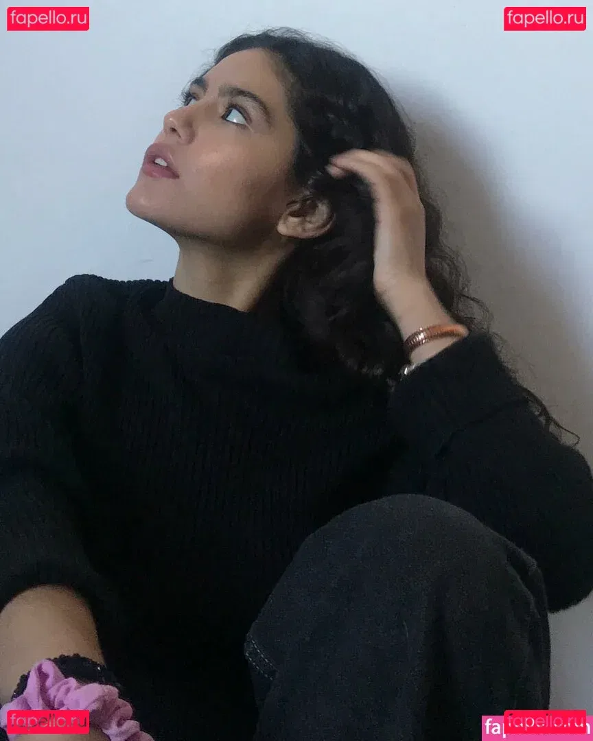 Isabel Neru Onlyfans Photo Gallery 