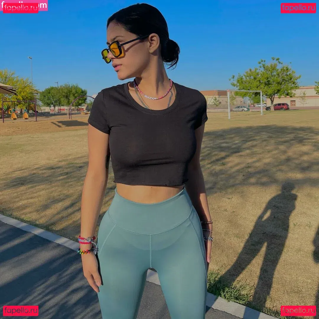 Isabel Neru Onlyfans Photo Gallery 