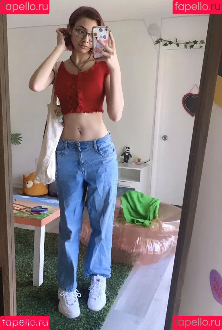fullofbugss Onlyfans Photo Gallery 