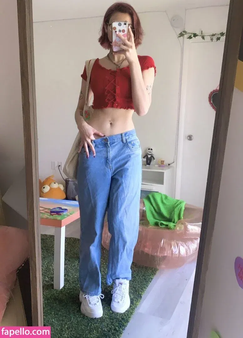 fullofbugss Onlyfans Photo Gallery 