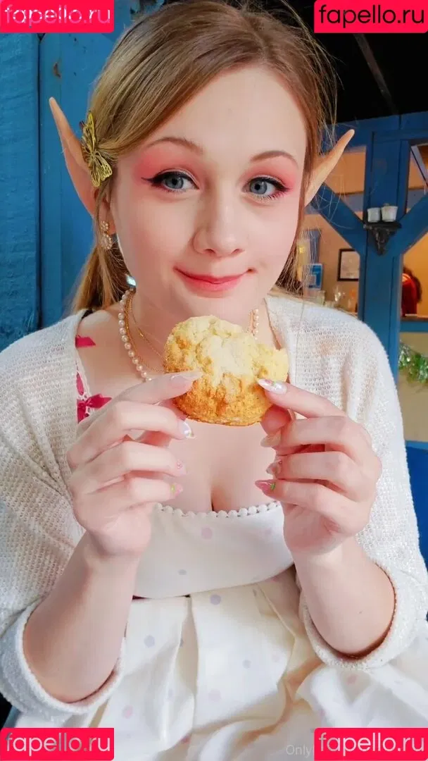 Miinuinu Onlyfans Photo Gallery 