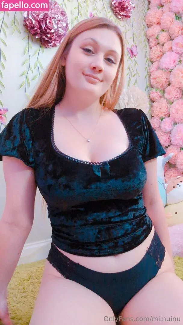 Miinuinu Onlyfans Photo Gallery 