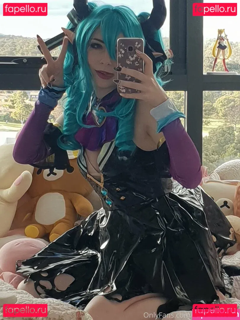 elefire_the_elf Onlyfans Photo Gallery 