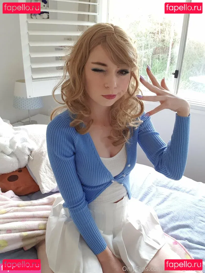 elefire_the_elf Onlyfans Photo Gallery 