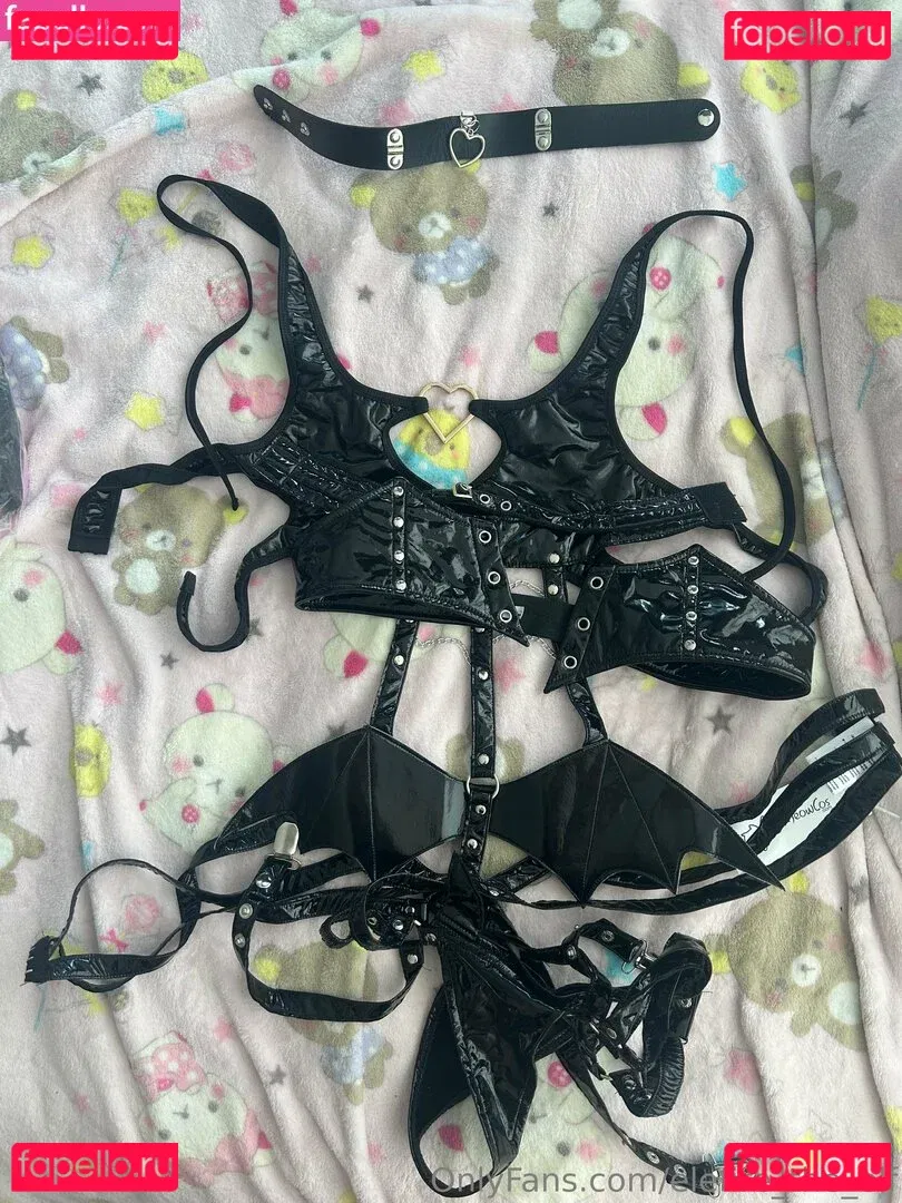 elefire_the_elf Onlyfans Photo Gallery 