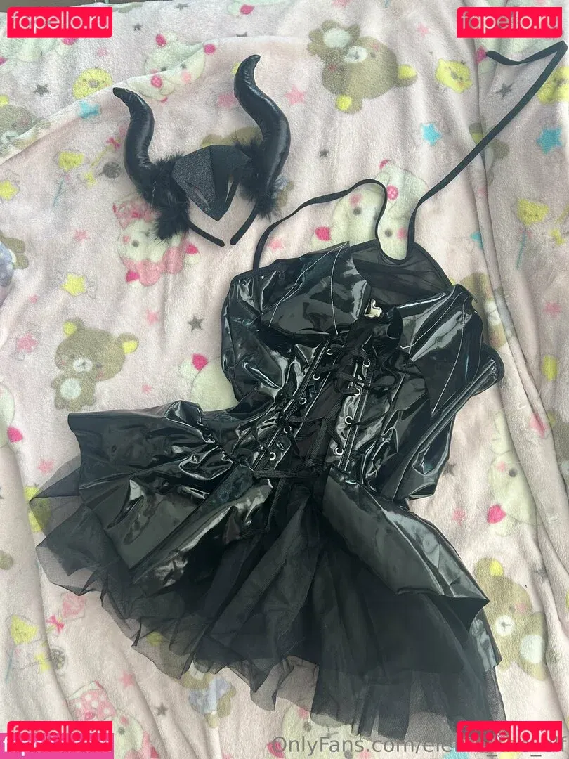 elefire_the_elf Onlyfans Photo Gallery 