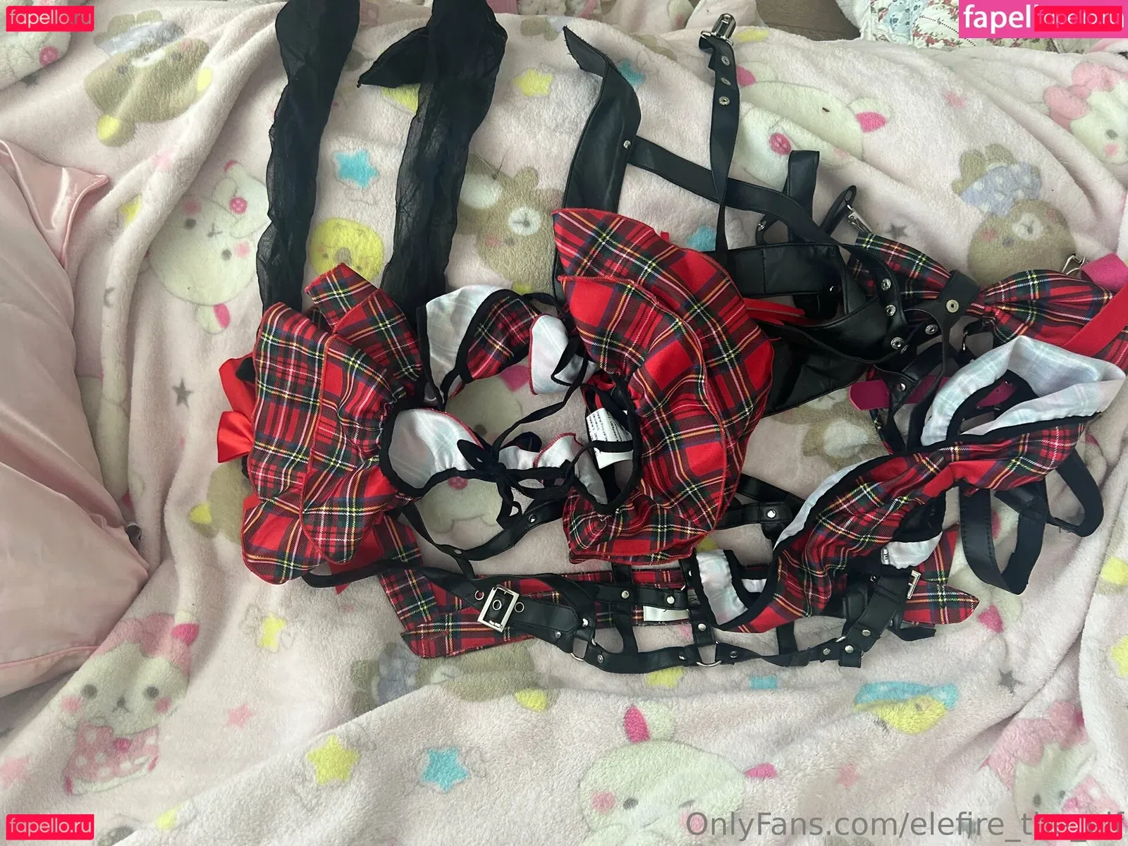 elefire_the_elf Onlyfans Photo Gallery 