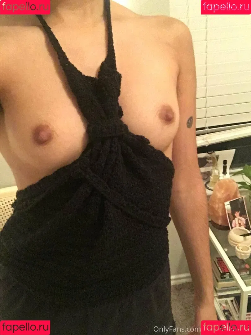 harami-mami Onlyfans Photo Gallery 