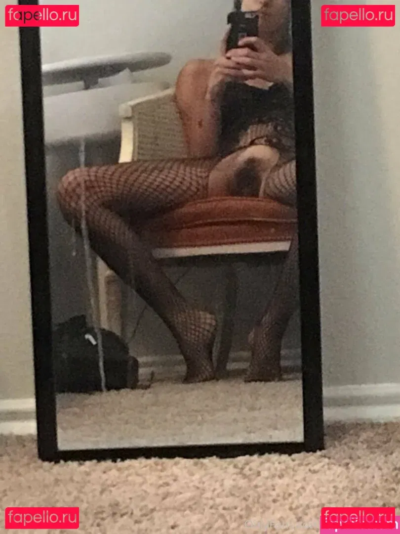 harami-mami Onlyfans Photo Gallery 