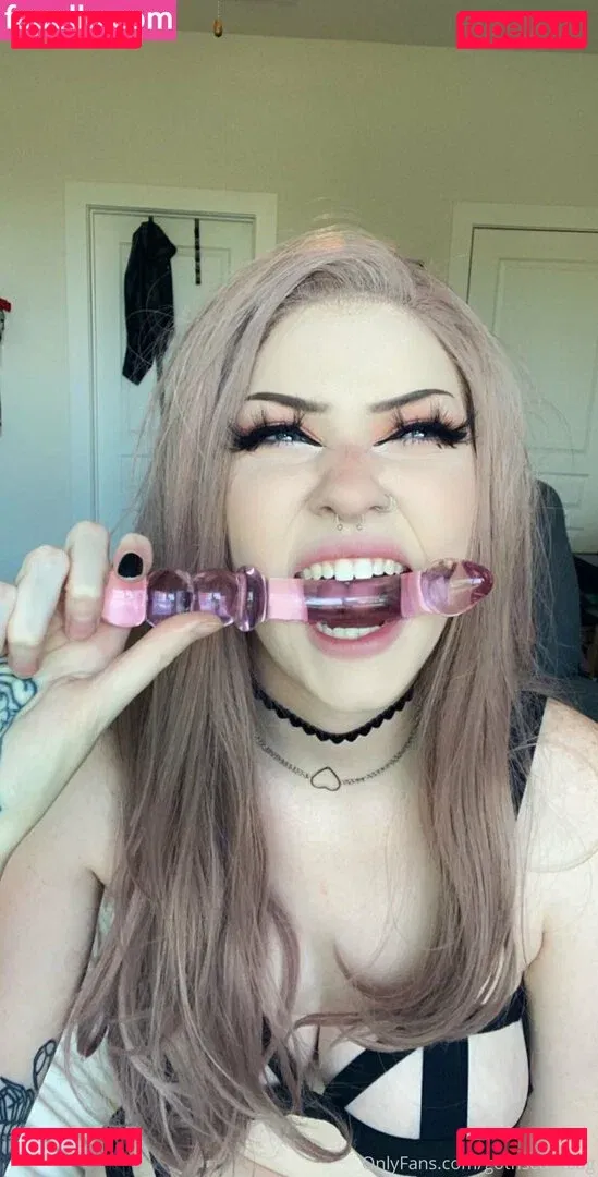 gothscumbag Onlyfans Photo Gallery 