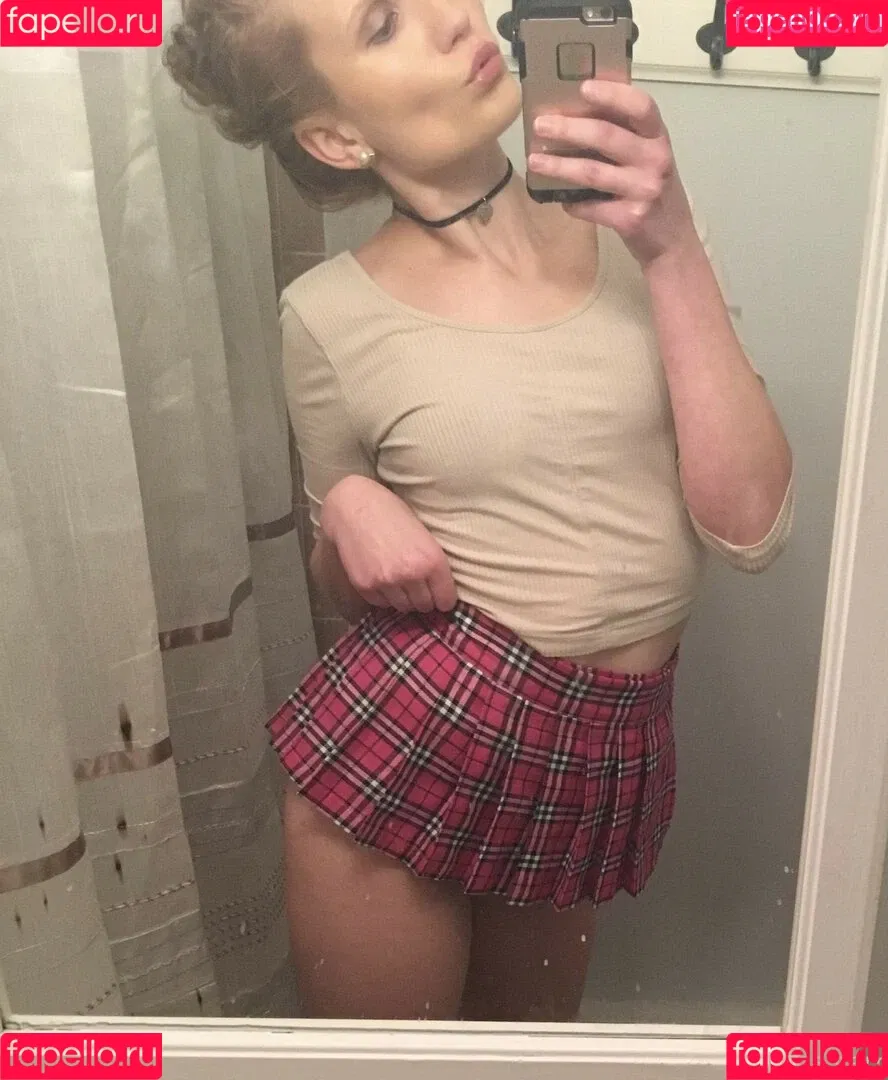lenastarr Onlyfans Photo Gallery 