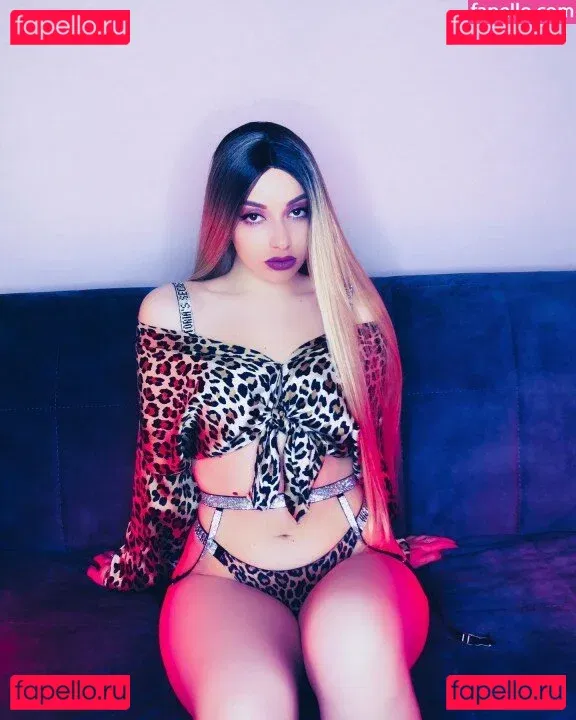 Nutellows Onlyfans Photo Gallery 